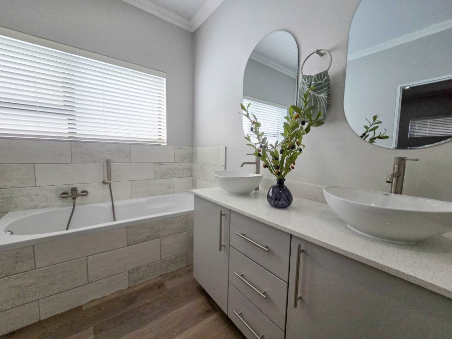 0 Bedroom Property for Sale in Stilbaai Wes Western Cape